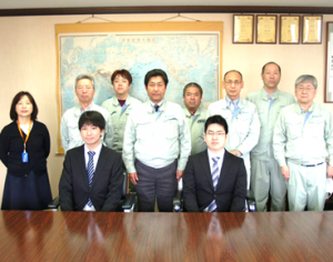 入社式